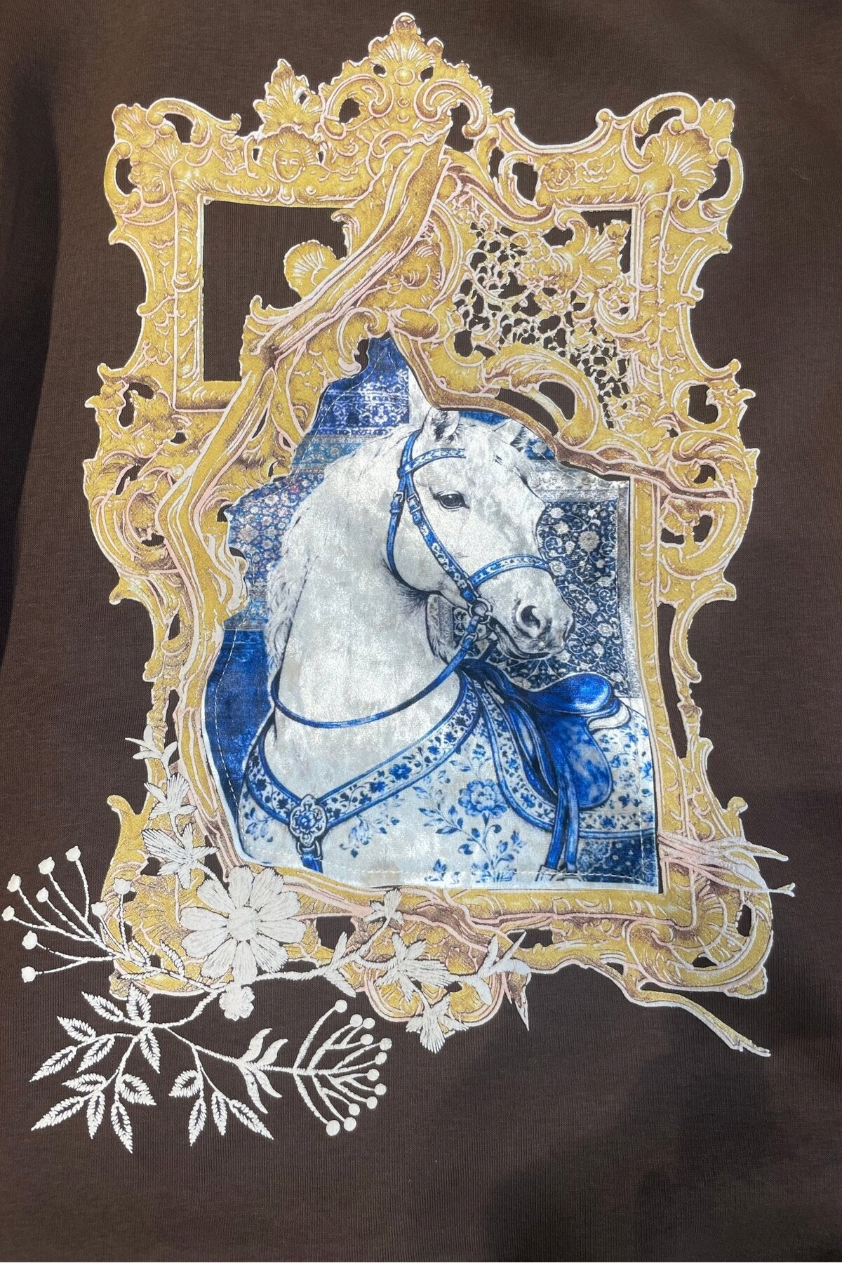 Atın Asaleti Erkek Nakış Kadife ve Kabartma Baskılı Şardonlu Kapüşonlu Sweatshirt - kahverengi