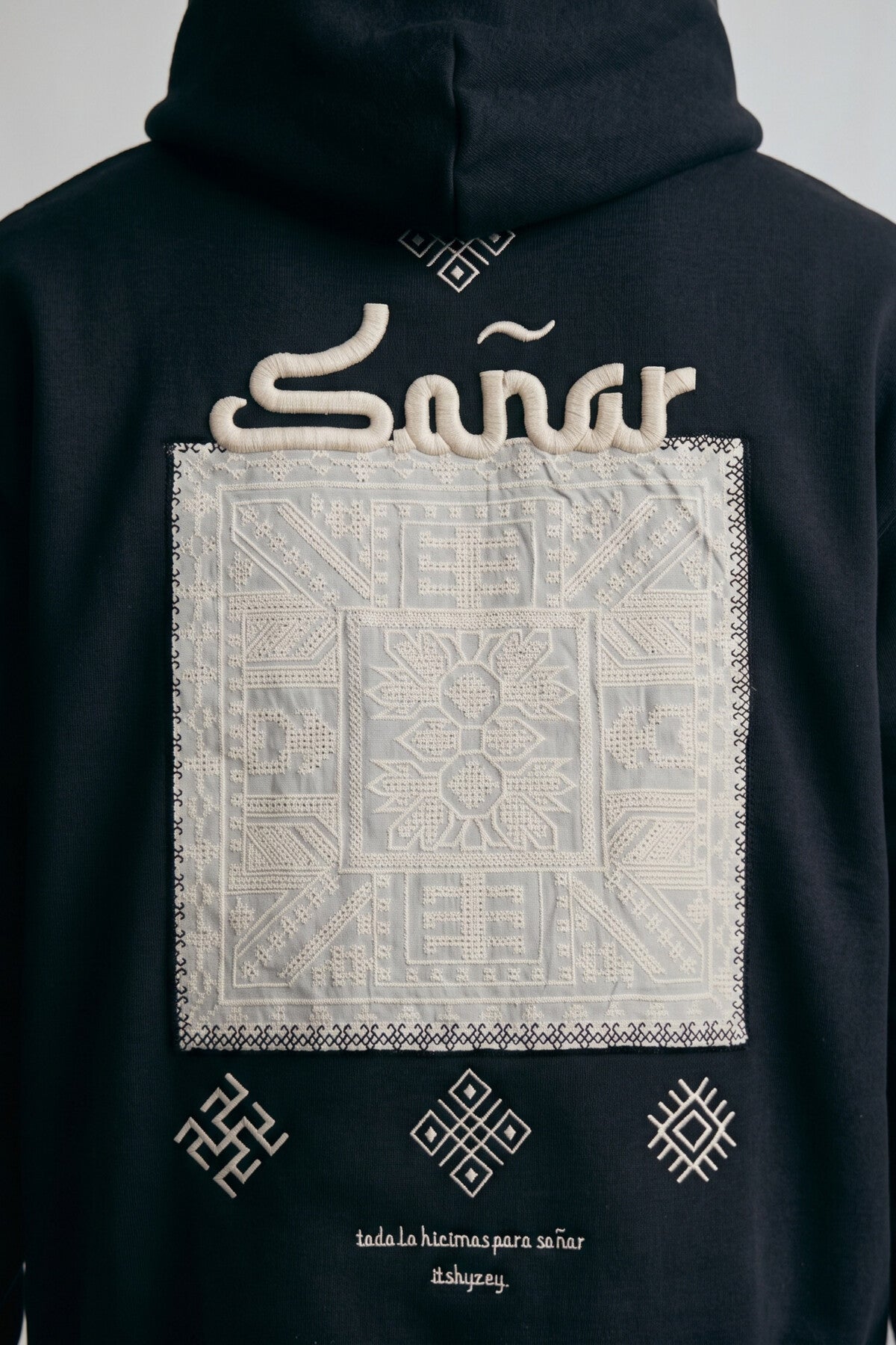 Erkek Sonar Nakışlı Oversize Sweatshirt - siyah